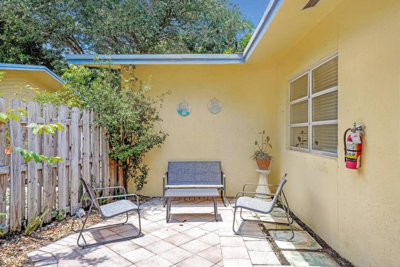 Lovely 1 Bedroom - Just Beachy By Pmi Fort Lauderdale Exteriör bild