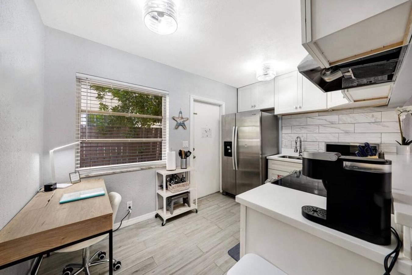 Lovely 1 Bedroom - Just Beachy By Pmi Fort Lauderdale Exteriör bild