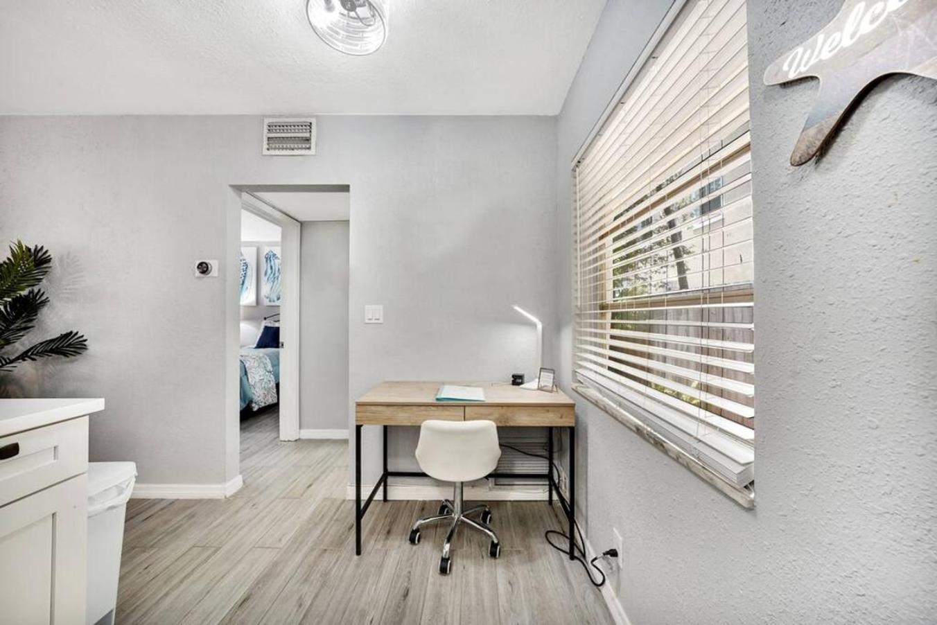 Lovely 1 Bedroom - Just Beachy By Pmi Fort Lauderdale Exteriör bild